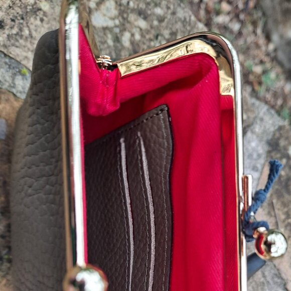 Dooney & Bourke Olive Pebble Leather Kisslock Coin Purse (NWT) - Picture 7 of 10